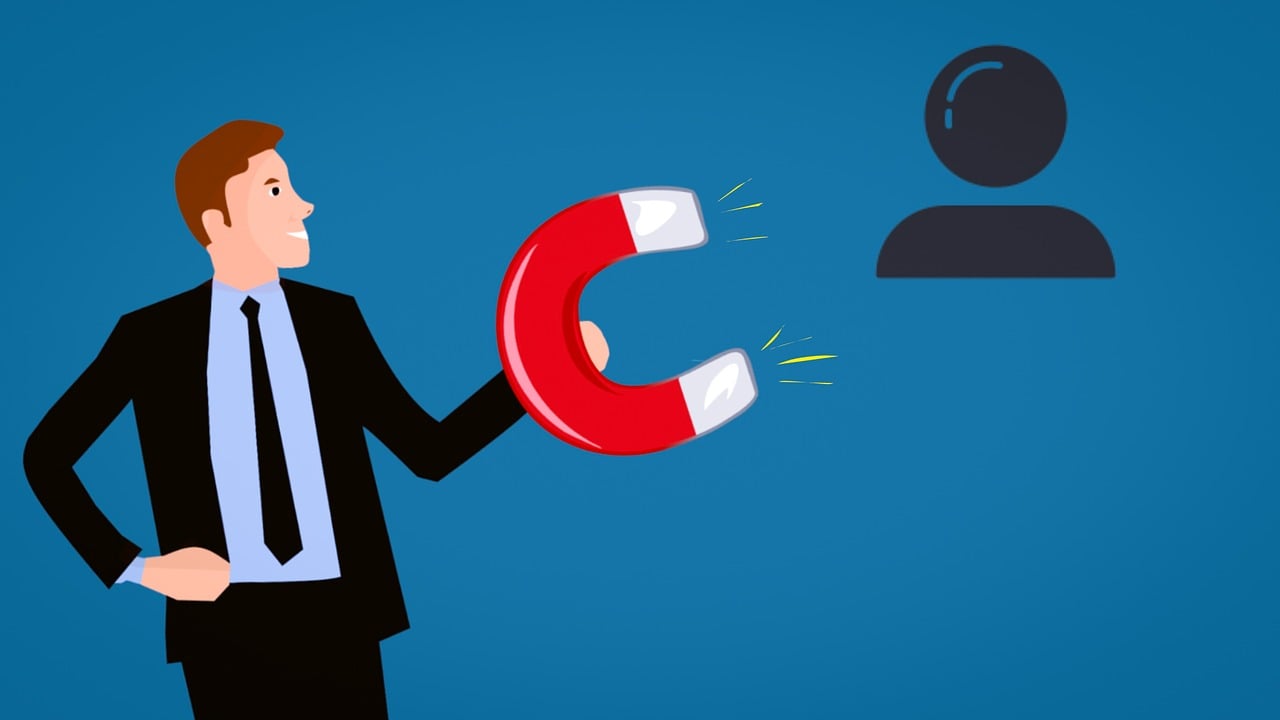 俄罗斯疫情最新增加及其社会与经济影响